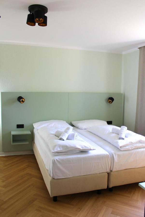 Autobahn Hotel Pfungstadt Ost Bagian luar foto